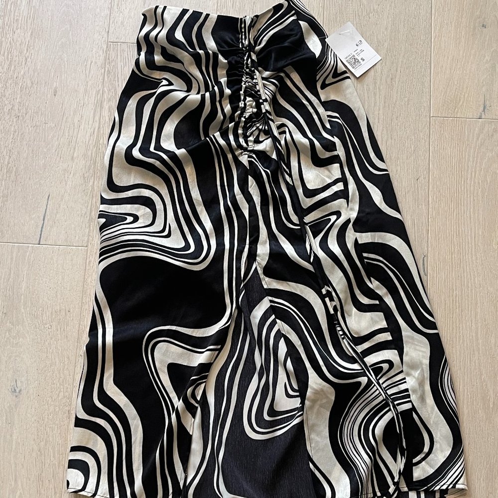 F21 Forever 21 Abstract Print Drawstring Midi Skirt Size S